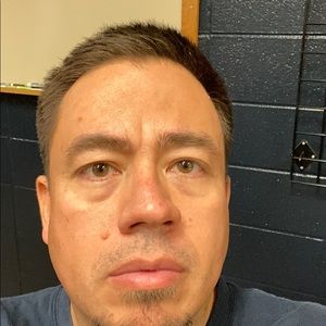 Meet your Posher, Carlos